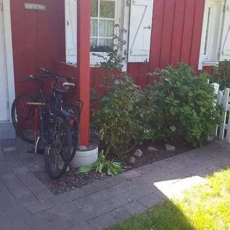 Ferienhaus Bisdorf Nahe Der Insel Rugen - #120424 * Kinnbackenhagen
