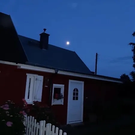 Prázdninový dům Ferienhaus Bisdorf Nahe Der Insel Rugen - #120424 *